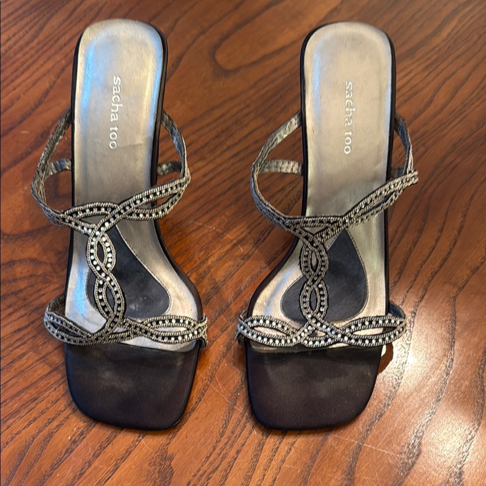 SashaToo Black Strappy Women's Sandals embellished with Rinestones